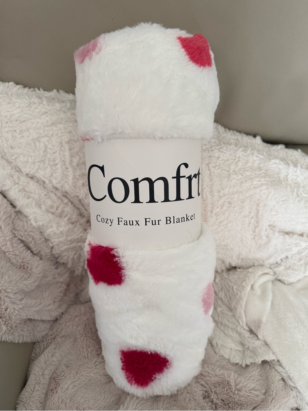 🩷New Comfort Brand Faux Fur Blanket | Ultra Soft Throw in Heart Print